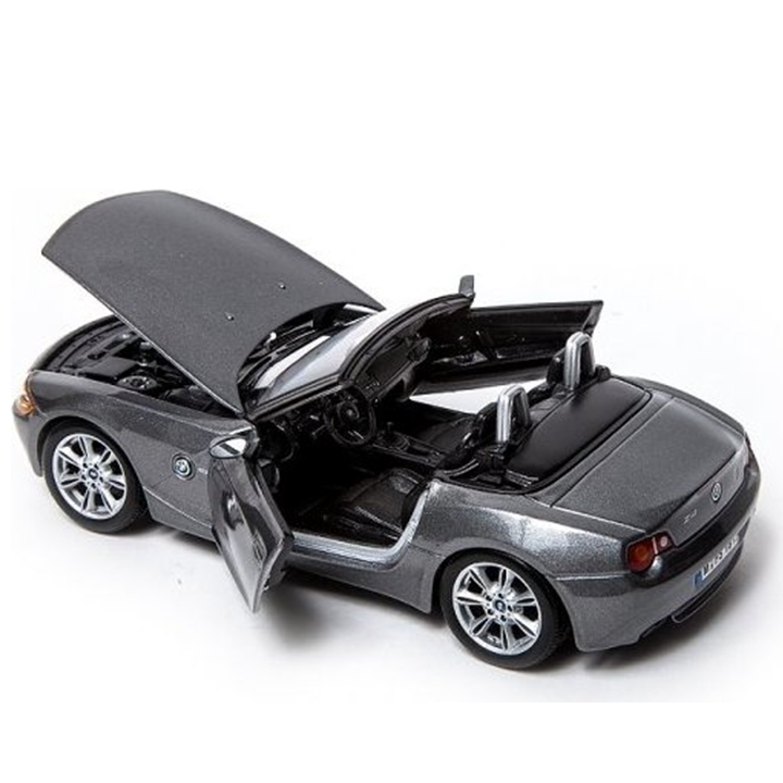 bburago-bmw-z4-satamasho-transporti-photo-2