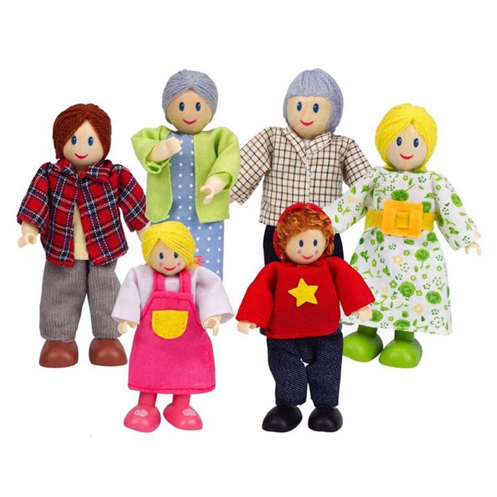 hape-khis-satamasho-ojakhi-happy-family-caucasian