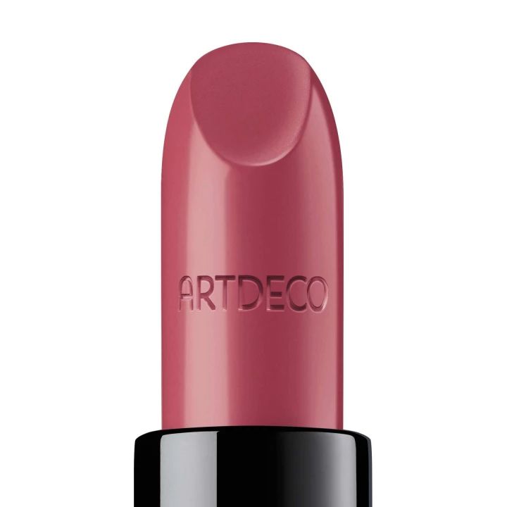 artdeco-perfect-color-lipstick-tuchsatskhi-photo-2