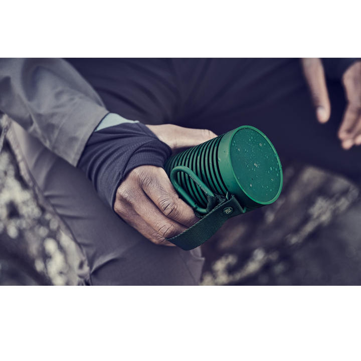 bang-olufsen-beosoundexplore-62-w-portatuli-dinamiki-photo-3