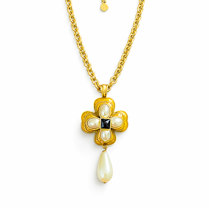 differente-qelsabami-vintage-bloom-pendant