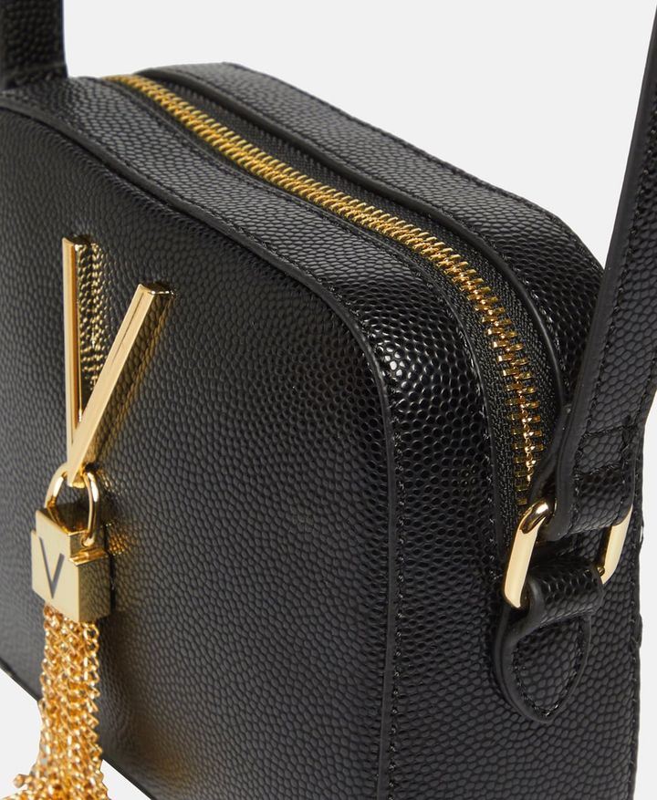 valentino-divina-gadasakidi-chanta-photo-3