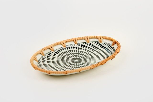 manamo-home-brenna-boat-plate-navis-formis-tefshi-photo-2