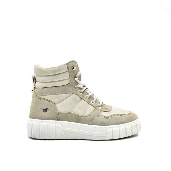 mustang-5693-sportuli-fekhsatsmeli