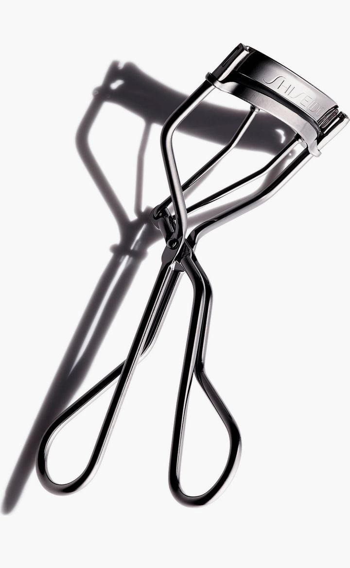 shiseido-lash-curler-tsamtsamebis-asaprekhi-photo-3