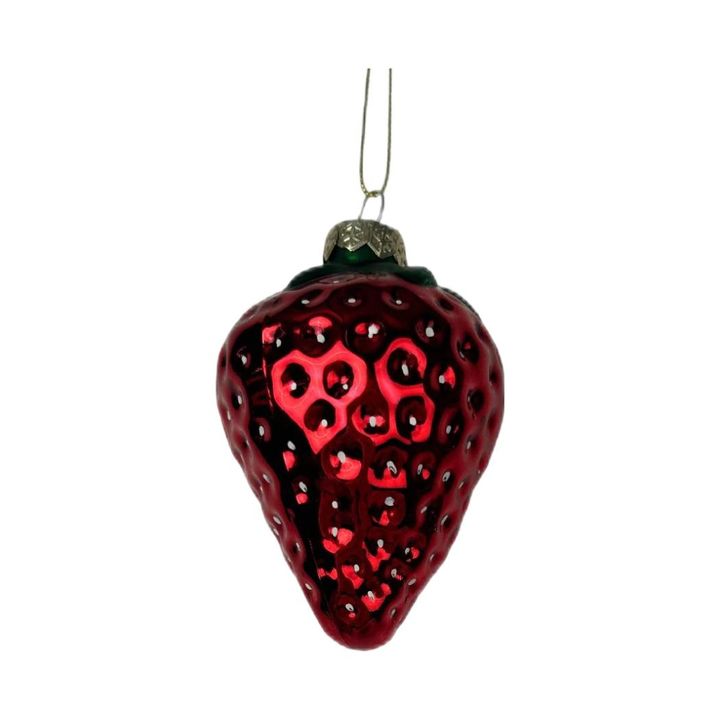 christmas-vegetables-fruits-collection-glass-strawberry-pendant-nadzvis-khis-satamasho