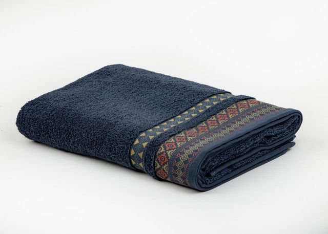 pirsakhotsi---linyi-jacquard-towel-carbon-70x140