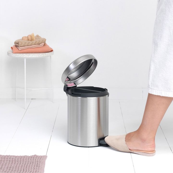 brabantia-newicon-nagvis-urna-plastmasis-ori-tsali-konteinerit-4l-photo-4