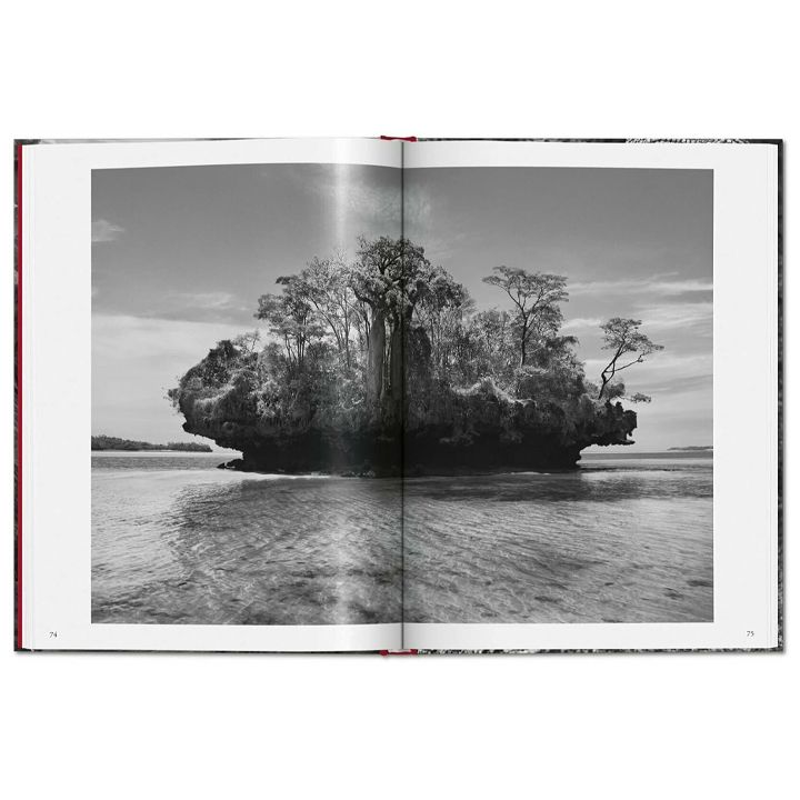 lelia-wanick-salgado---sebastiao-salgado-genesis-photo-3