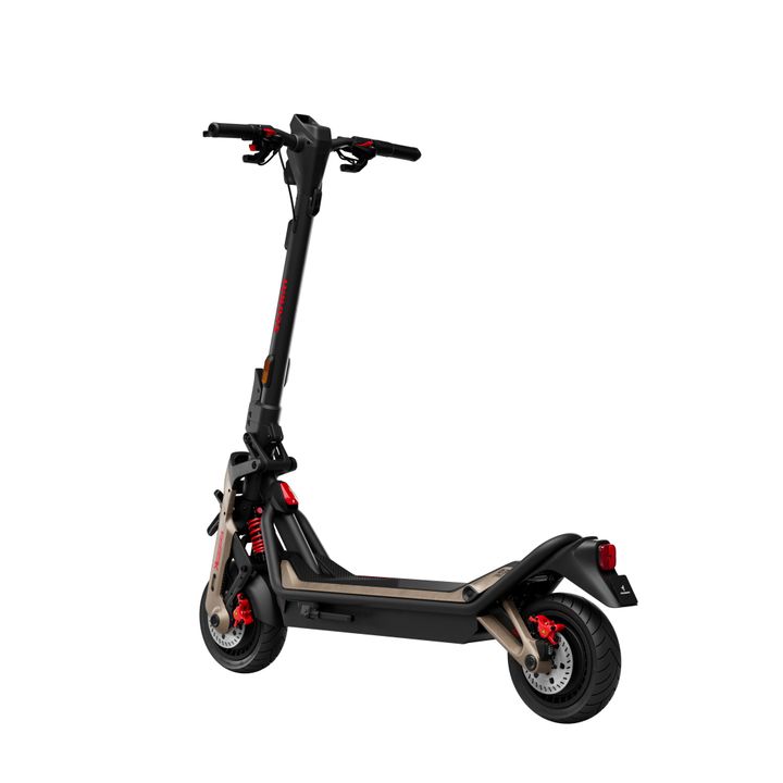 segway-gt3-pro-superscooter-photo-3