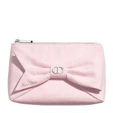 dior-pouch-vardisferi-baftiani-kosmetikis-chanta