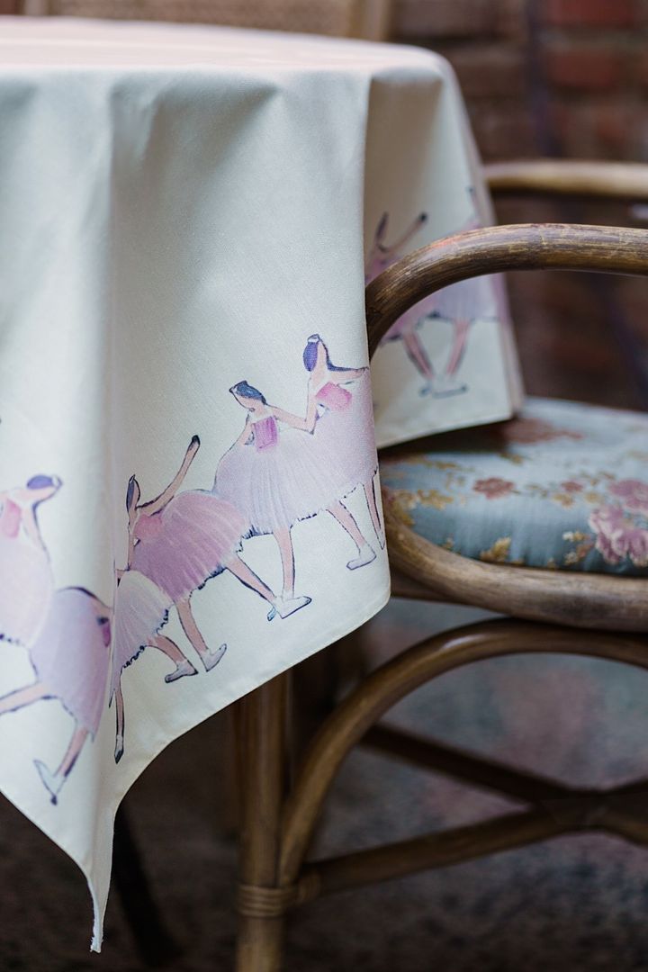 lilat-home-niko-tsetskhladze-x-lilat-houm-iasamnisferi-balerinebi-sufra-photo-3