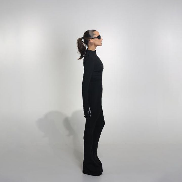 moonwear-sports-jumpsuit-flared-kombinizoni-photo-4