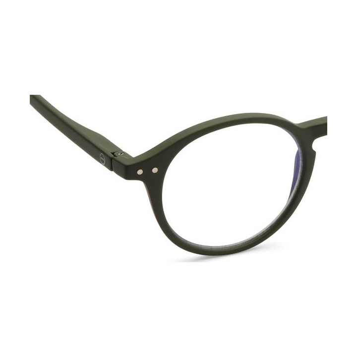 giggles-d-screen-kaki-green-damtsavi-satvale-photo-3