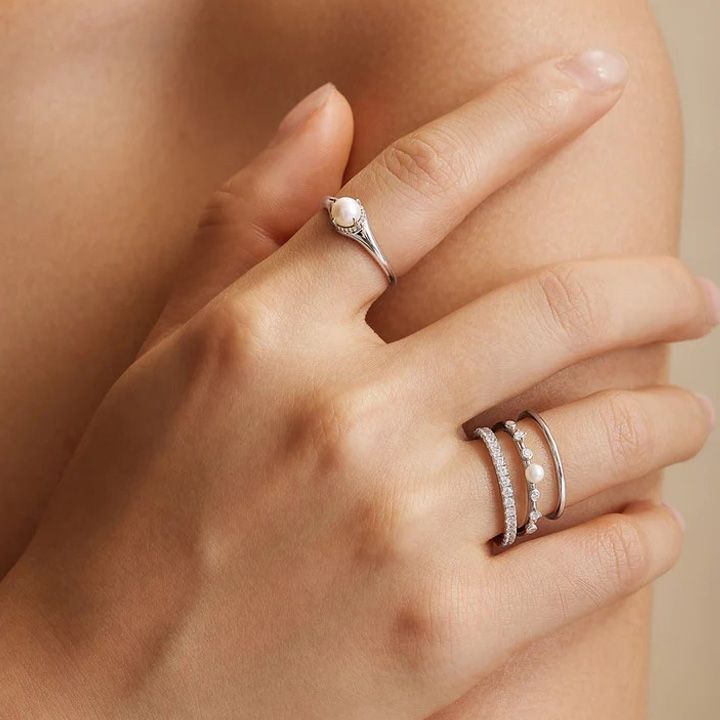 ania-haie-r058-06h-52-qalis-bechedi-photo-2