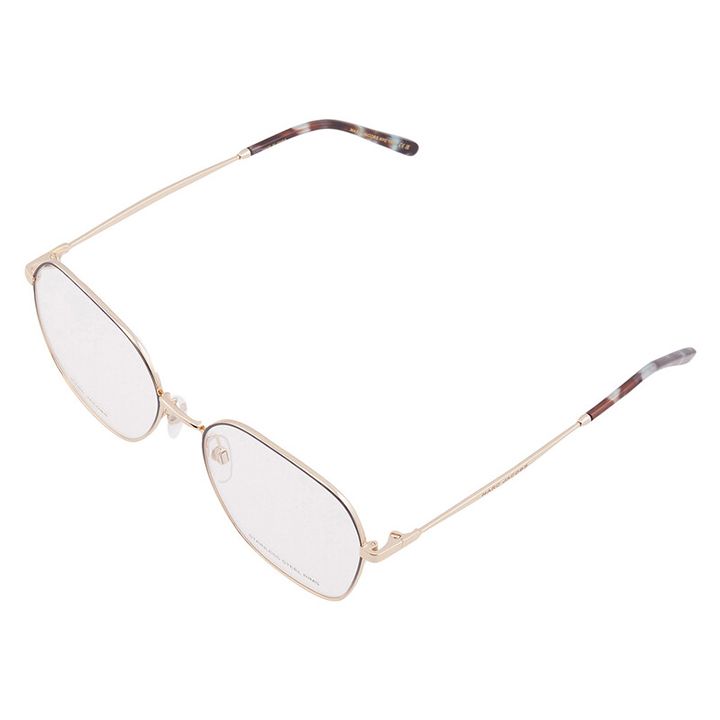 marc-jacobs-qalis-optikuri-satvalis-charcho-photo-3