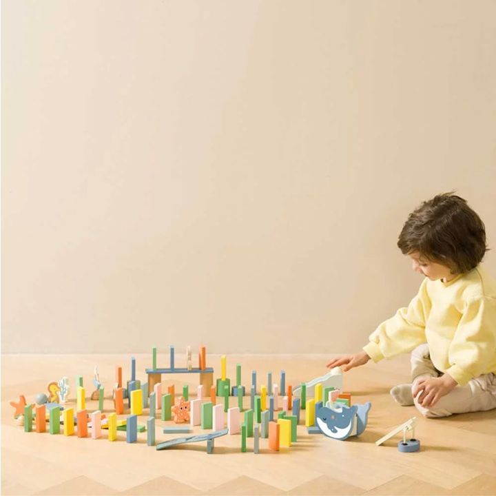 classic-world-khis-domino-photo-3