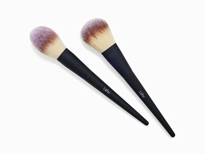 lithe-beauty-the-essential-face-brush-set-2ts-funjebis-nakrebi-photo-2