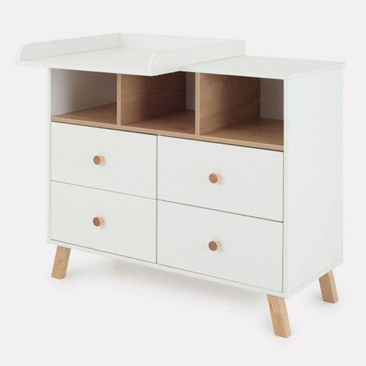 rant-vester-cloud-white-sabavshvo-komodi-gamosatsvleli-dafit-photo-4