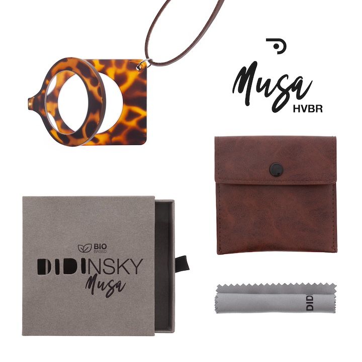 neckless-musa-square-havana-brown-20-sakitkhavi-satvale-photo-3