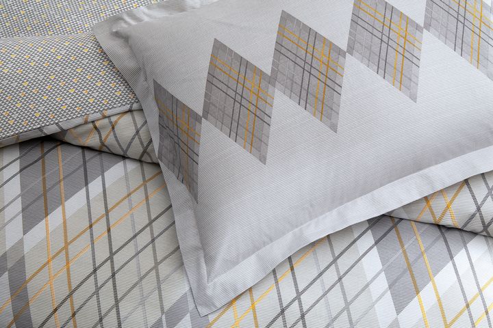 puffy-sineri-160x220-ranforsis-ertsatsoliani-tetreulis-nakrebi-photo-3