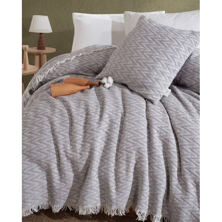 manamo-marla-200x220sm-satsolis-gadasafarebeli-photo-2