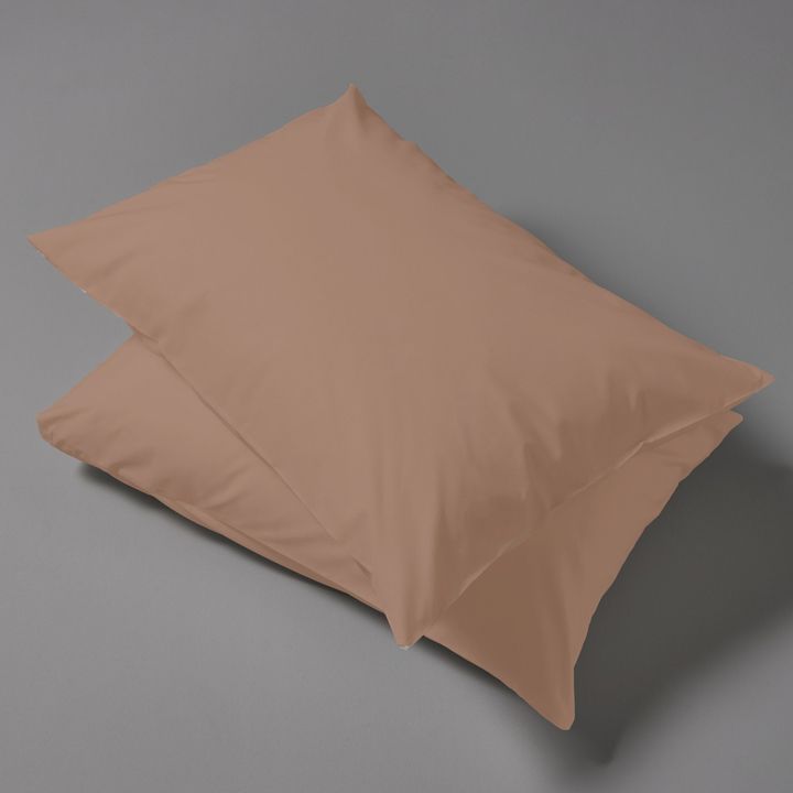 manamo-pillow-cases-amber-balishis-piri