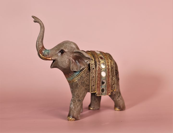 spilos-dekoratiuli-figura