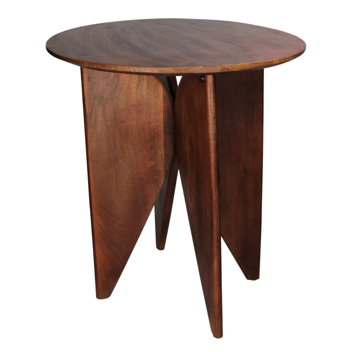 laboratory-my-home-qavis-magida