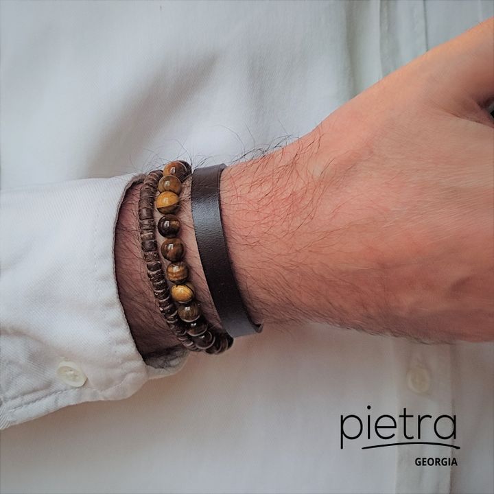 pietra-mamakatsis-samajuris-kompleqti-initsialebit