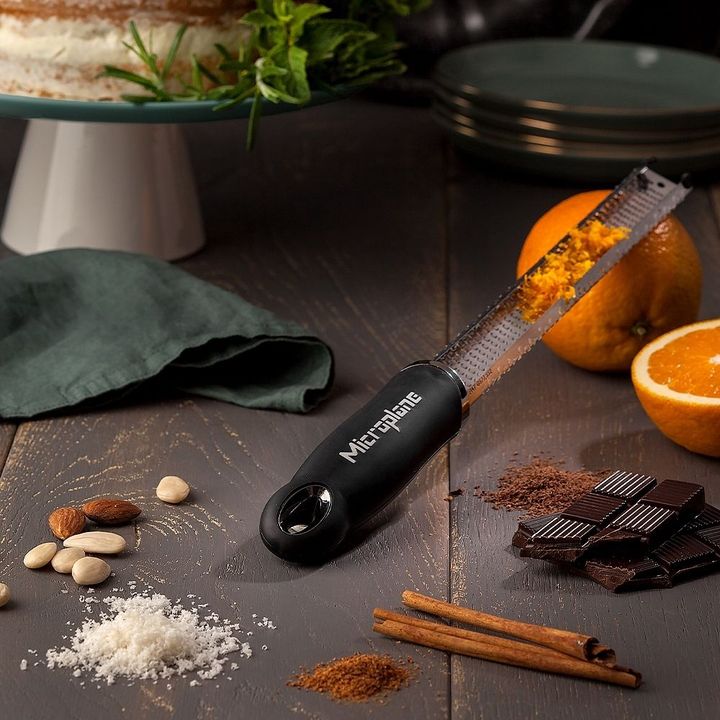 microplane-46020e-premium-zester-black-sakhekhi-photo-3