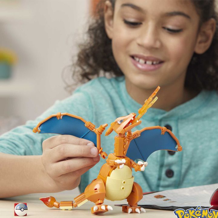 mattel-konstruqtori-pokemonis-seriidan-charizardi-photo-3