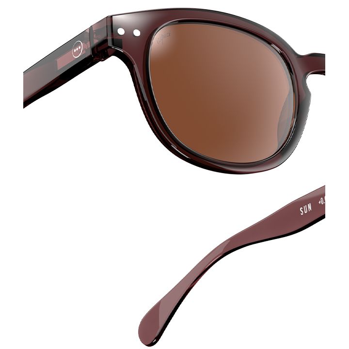 giggles-sun-c-old-leather-mzis-satvale-photo-3