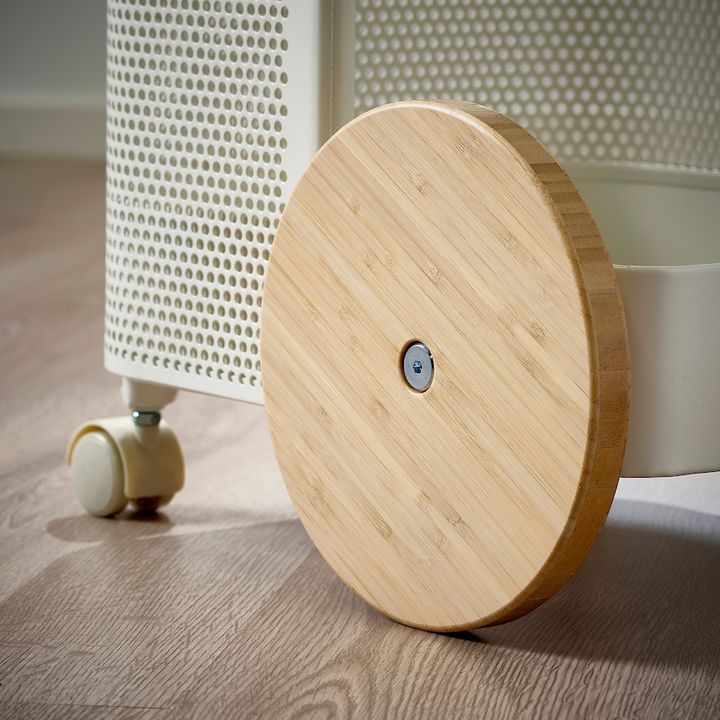 ikea-dajlien-30557262-white-urika-photo-4