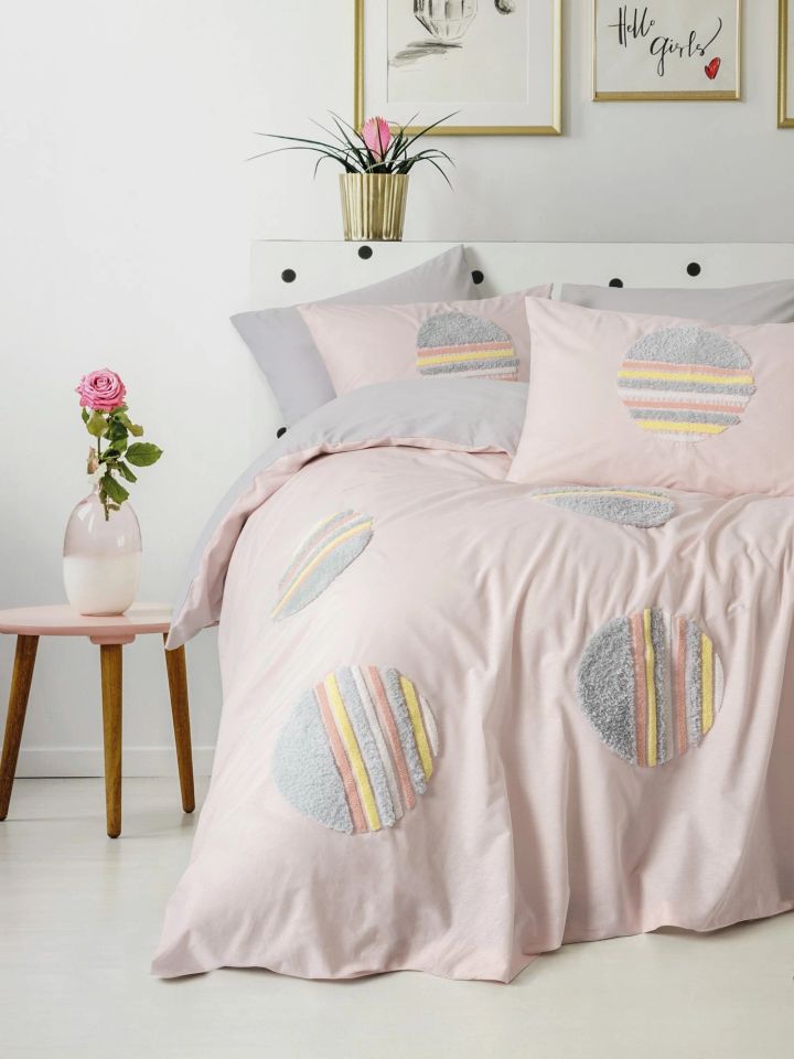 cottonbox-puff-embroidered-double-duvet-cover-set-tuft-grey-orsatsoliani-tetreulis-nakrebi