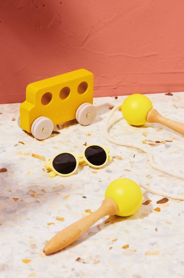 giggles-g-sun-junior-yellow-mzis-satvale-photo-4