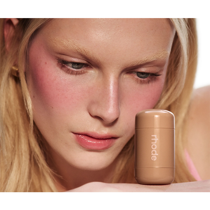 rhode-pocket-blush-juice-box-blashi-photo-2