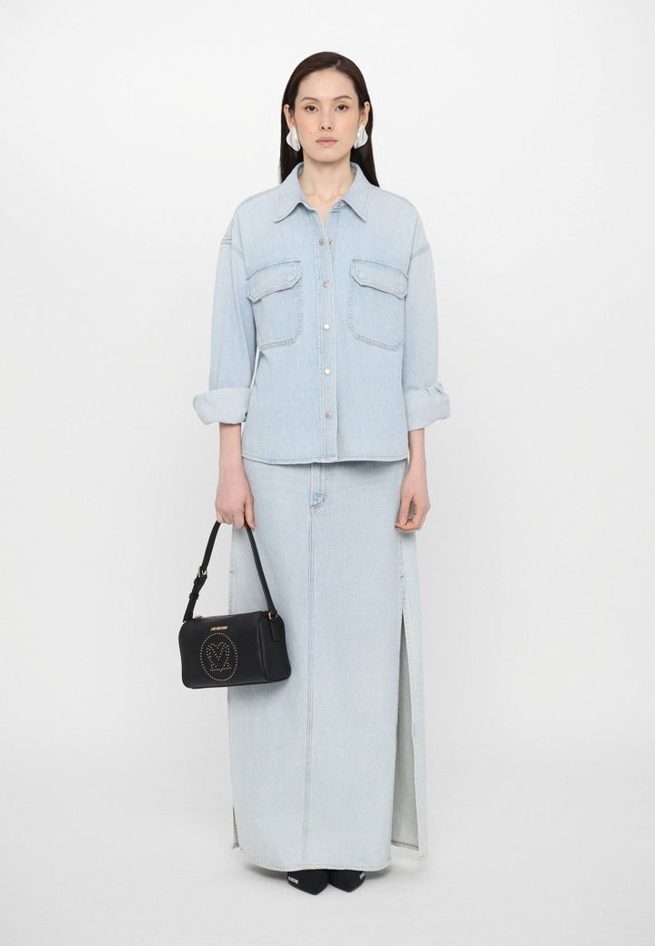love-moschino-qalis-chanta-photo-2