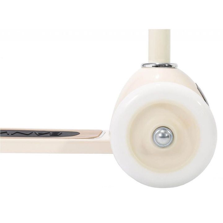 banwood-skuteri-photo-3