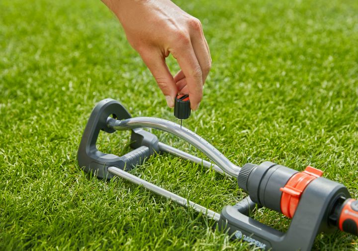 sartsqavi-oscillating-sprinkler-aqua-s-gardena-photo-3
