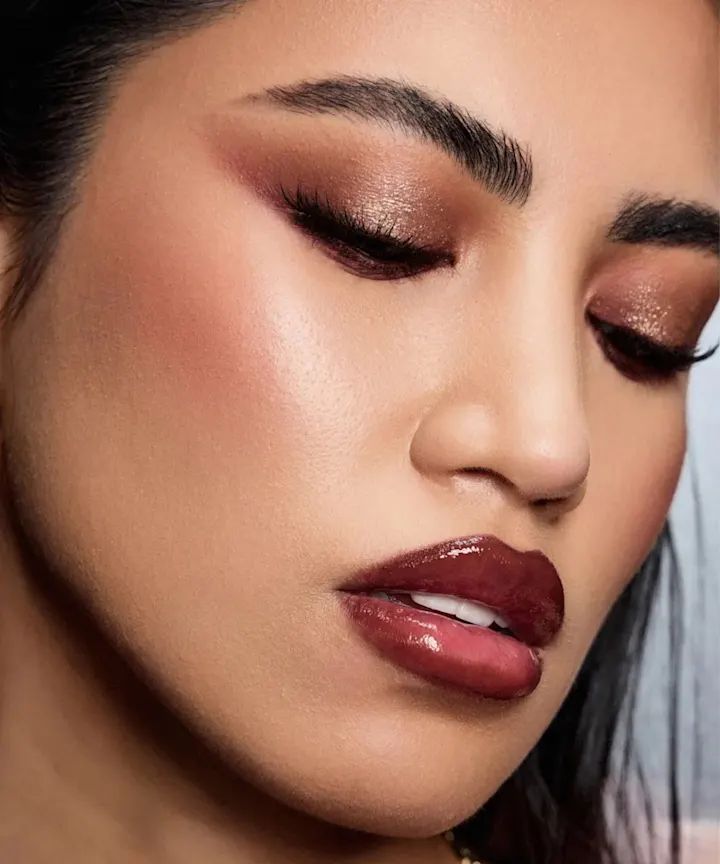 beauty-bay-rich-42-colour-palette-tvalis-chrdilebis-paleti-photo-3