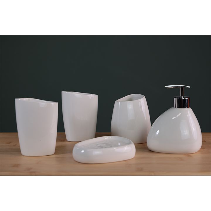 nisse-5ts-abazanis-nakrebi-photo-2