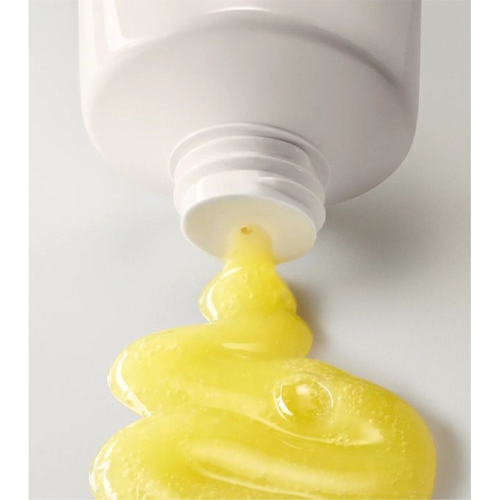 rhode-pineapple-refresh-the-daily-cleanser-sakhis-gamtsmendi-photo-2