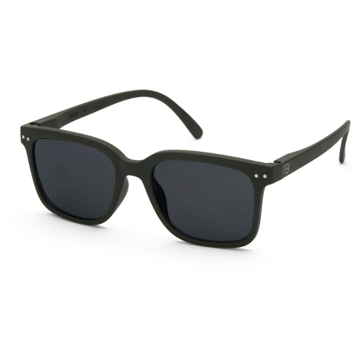 giggles-l-sun-kaki-green-mzis-satvale-photo-2