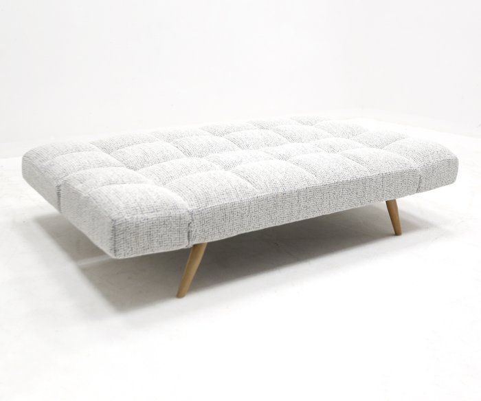 laboratory-my-home-gasashleli-divani-photo-3