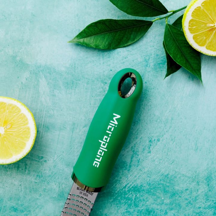 microplane-46762e-premium-fresh-basil-gree-sakhekhi-photo-4