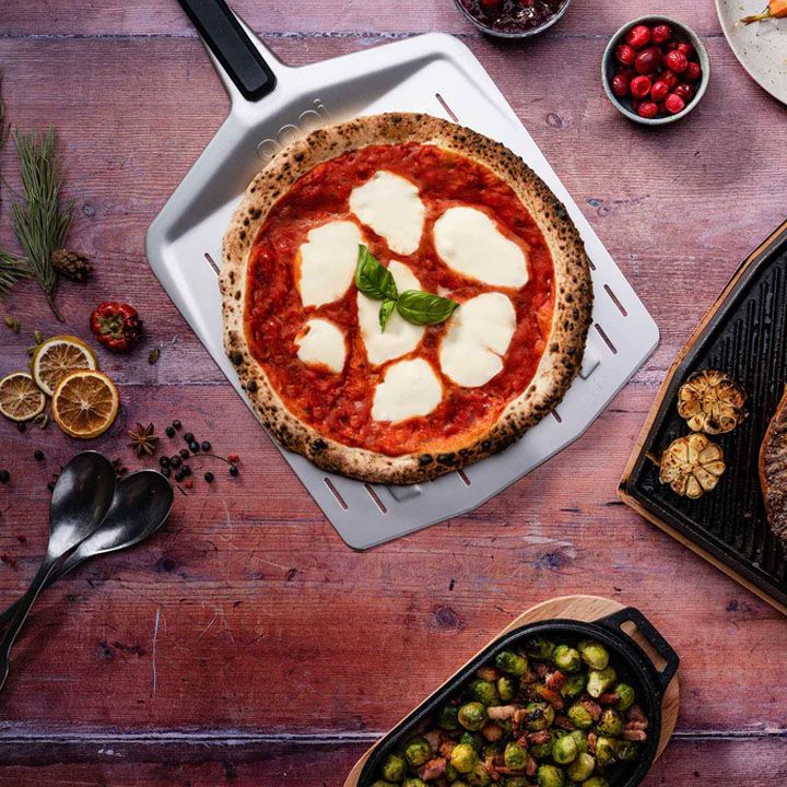 ooni-perforirebuli-pitsis-asaghebi-photo-3