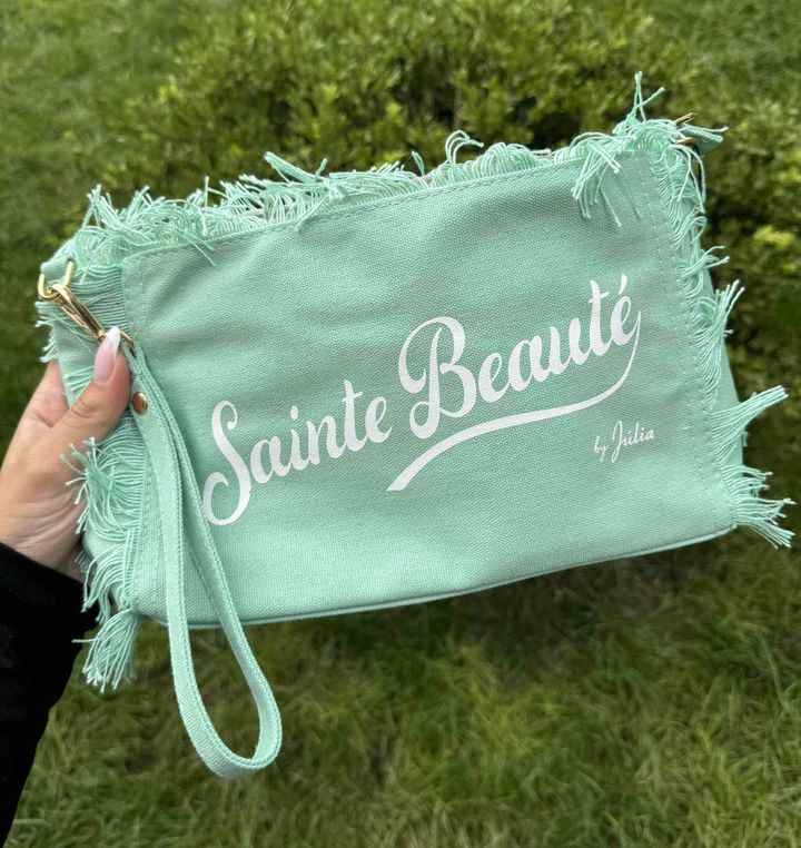 perfumeria-julia-kosmetikis-chanta-photo-2