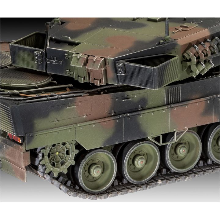 revell-tank-leopard-2-a6m-asatsqobi-tanki-photo-2