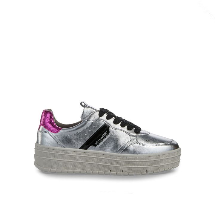 tamaris-5565-sportuli-fekhsatsmeli